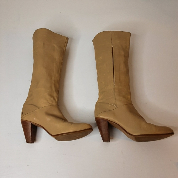 Frye Shoes - Vintage Frye tan boots size 8